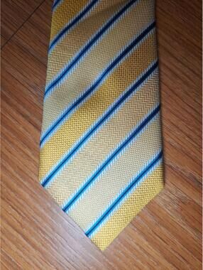 David Donahue 100% Silk Tie Yellow Striped Handmade in USA